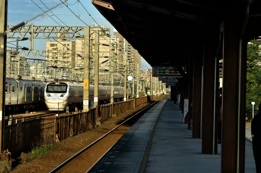 innovative digital network hub